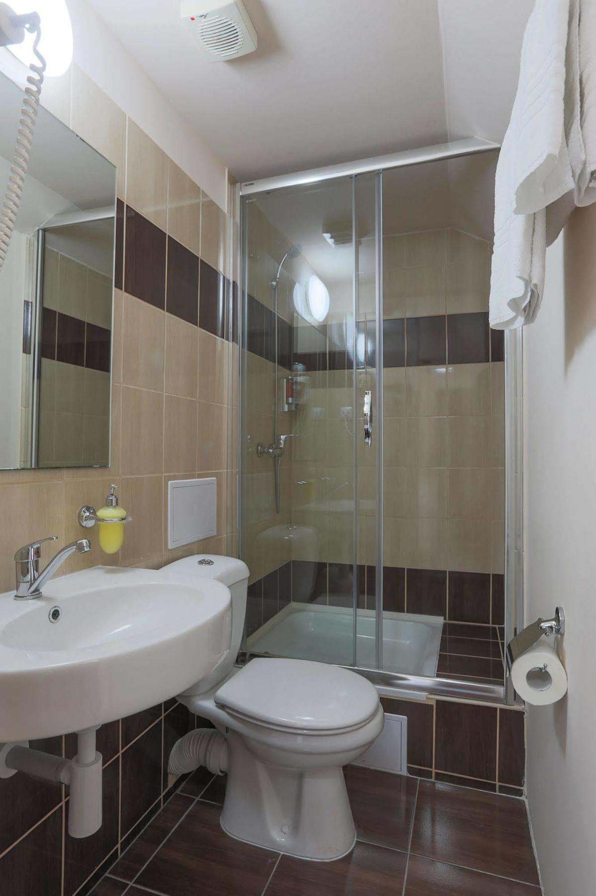 Pension U Lilie Прага Экстерьер фото